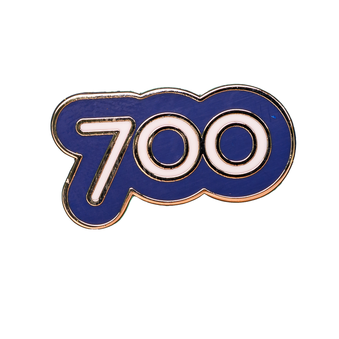 Walk/Run 700 Milestone Pin Badge