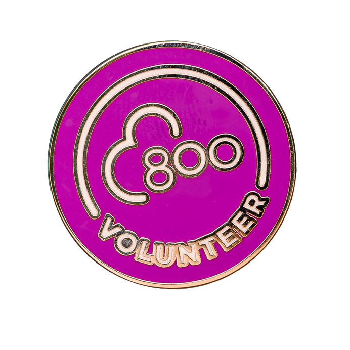 Volunteer 800 Pin Badge