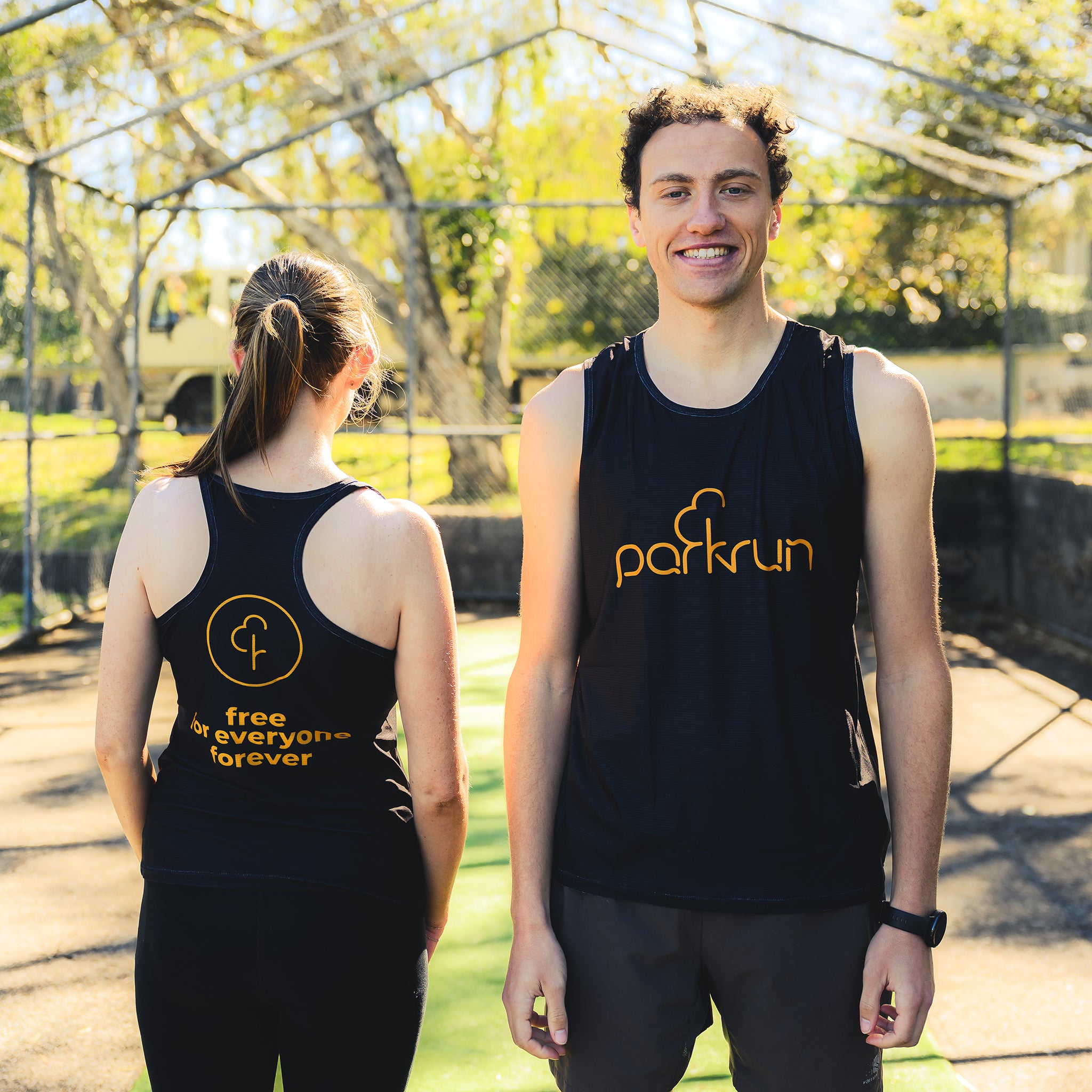parkrun Men's Singlet - Black